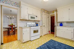 147 Claflin St, Belmont, MA 02478 - Photo 17