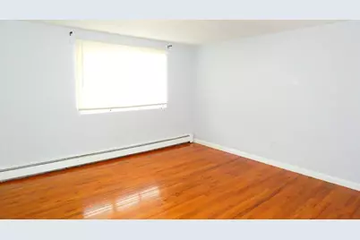 11 Woodcrest Ct #3, Weymouth, MA 02190 - Photo 5