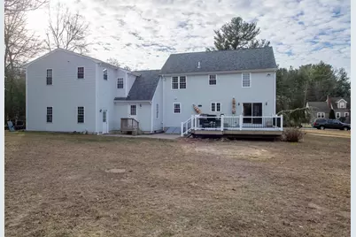 41 Chershire Ave, Acushnet, MA 02743 - Photo 35