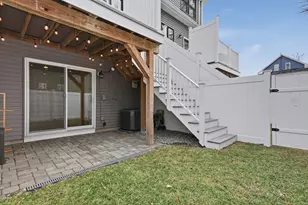 133 Ash St, Waltham, MA 02453 - Photo 29