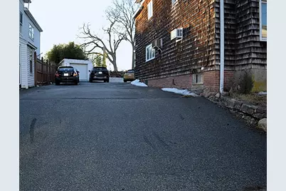 98 Maplewood Ave, Gloucester, MA 01930 - Photo 3