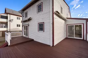 37 Evans St, Watertown, MA 02472 - Photo 17