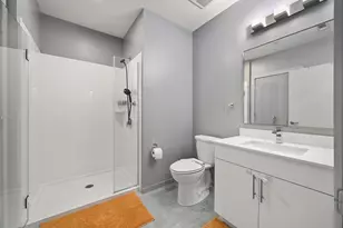 21 Soldiers Field Pl, Boston, MA 02135 - Photo 9