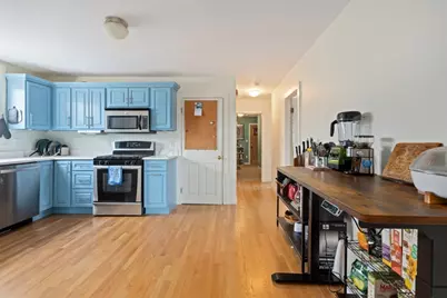 29 Ocean Ave #4, Salem, MA 01970 - Photo 9