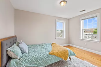 7 Fox St #PH, Boston, MA 02122 - Photo 11