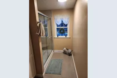 20 Hemlock Cir #20, Millis, MA 02054 - Photo 15