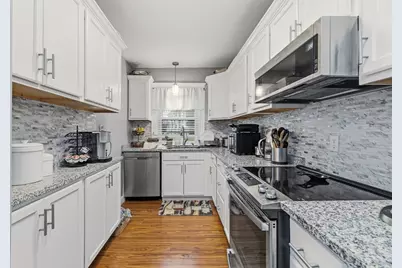 162 Elm St, North Attleboro, MA 02760 - Photo 7