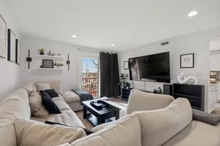 25 Rockland St, Boston, MA 02132 - Photo 3