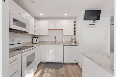 25 Rockland St #5, Boston, MA 02132 - Photo 13