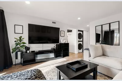 25 Rockland St #5, Boston, MA 02132 - Photo 5