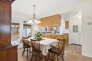 57 Country Dr, Bridgewater, MA 02324 - Photo 7