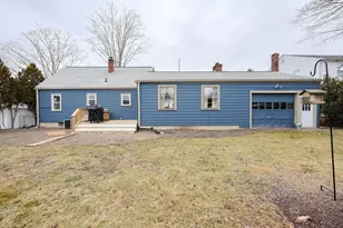 23 Crescent Ave, North Attleboro, MA 02760 - Photo 5