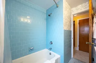 23 Crescent Ave, North Attleboro, MA 02760 - Photo 25