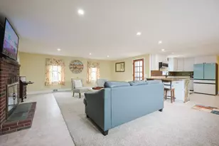 23 Crescent Ave, North Attleboro, MA 02760 - Photo 11