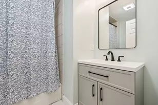 172 Cottage St, Boston, MA 02128 - Photo 17