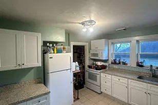 257 Common St, Watertown, MA 02472 - Photo 3