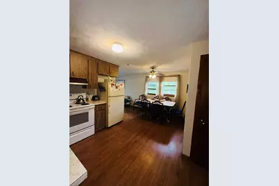 51 Stoughton St, Quincy, MA 02169 - Photo 9