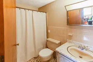 51 Stoughton St, Quincy, MA 02169 - Photo 25