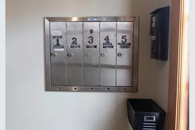 51 Stoughton St, Quincy, MA 02169 - Photo 27