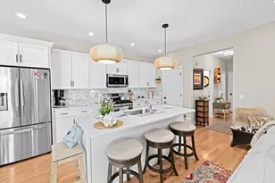 26 Daisy Ln, Plymouth, MA 02360 - Photo 3