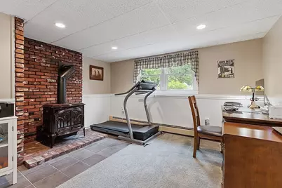 109 Townsend St, Pepperell, MA 01463 - Photo 31