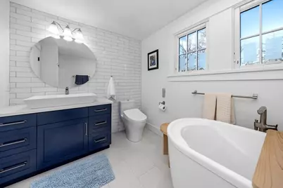 225 South St #1, Hingham, MA 02043 - Photo 31