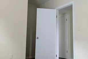 125 Greene St, Springfield, MA 01109 - Photo 3