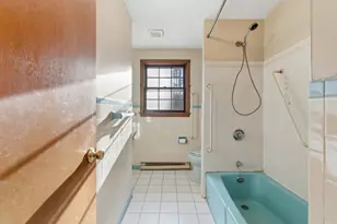 1 Blossom Dr, Billerica, MA 01821 - Photo 13