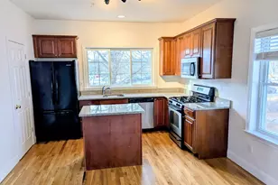 19 Railroad St, Acton, MA 01720 - Photo 3