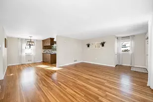 22 Barry Ave, Dracut, MA 01826 - Photo 9