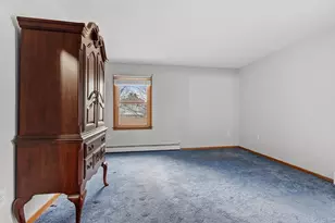 30 Fales St, Worcester, MA 01606 - Photo 23