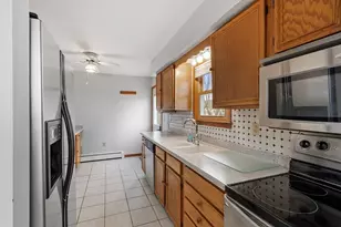 30 Fales St, Worcester, MA 01606 - Photo 13