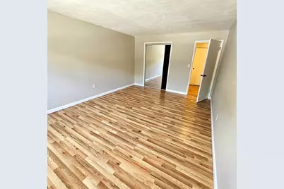 245 Boston Post Rd #7, Marlborough, MA 01752 - Photo 5