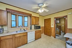 16 Converse St, Boston, MA 02135 - Photo 7