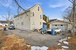 15 Coburn Ave, Dracut, MA 01826 - Photo 5