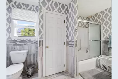 15 Coburn Ave, Dracut, MA 01826 - Photo 33