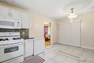 15 Coburn Ave, Dracut, MA 01826 - Photo 21