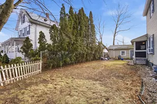 15 Coburn Ave, Dracut, MA 01826 - Photo 39