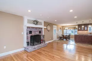 44 Depalma St, Agawam, MA 01030 - Photo 15