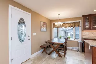 44 Depalma St, Agawam, MA 01030 - Photo 13