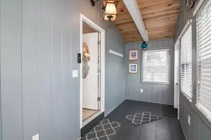 44 Depalma St, Agawam, MA 01030 - Photo 7