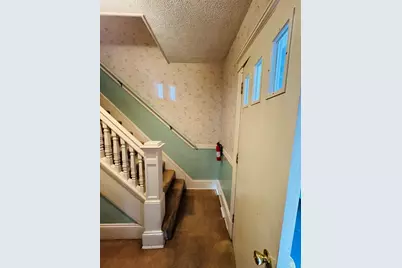 158 Monrovia St, Springfield, MA 01104 - Photo 5