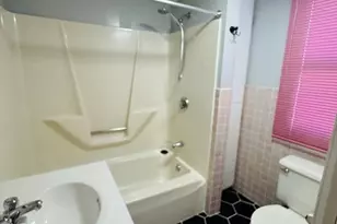 158 Monrovia St, Springfield, MA 01104 - Photo 29