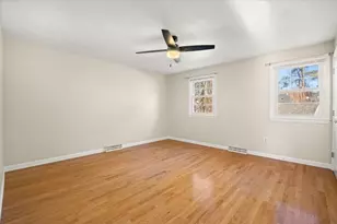 32 Village St, Easton, MA 02375 - Photo 21