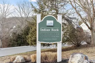 278 Manning St, Hudson, MA 01749 - Photo 3