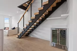 360 Athens St, Boston, MA 02127 - Photo 9