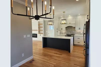 65 Montclair Ave, Waltham, MA 02451 - Photo 9