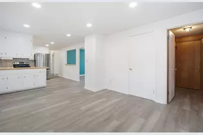 181 Beauchamp Terrace, Chicopee, MA 01020 - Photo 9