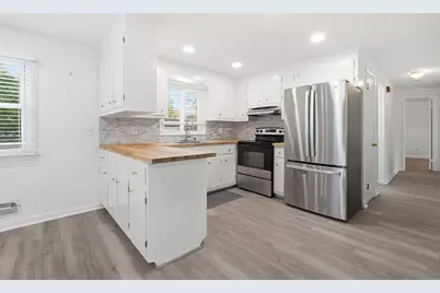 181 Beauchamp Terrace, Chicopee, MA 01020 - Photo 5