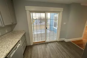 6 Brattle St, Worcester, MA 01606 - Photo 11